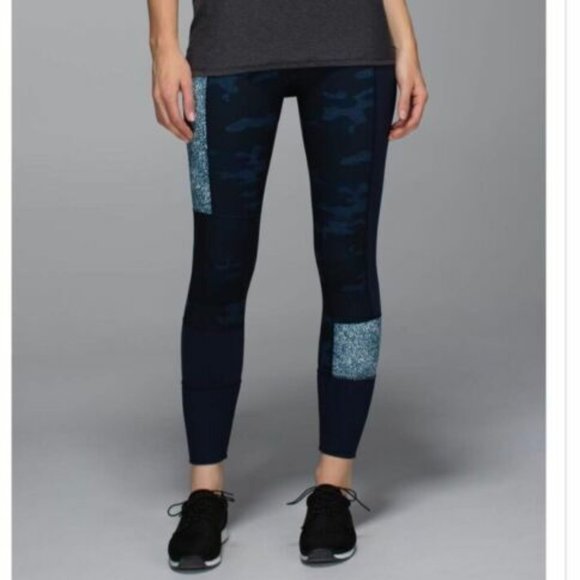 Lulumon Wunder Under Sashiko Inkwel Camo Patch Leggings Pants Navy Blue Size 2 - Picture 1 of 10